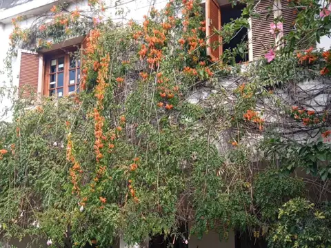 Casa en alquiler c/ cochera en Stgo. del Estero 330, Salta