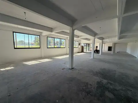 Av. Gral. Paz al 13800