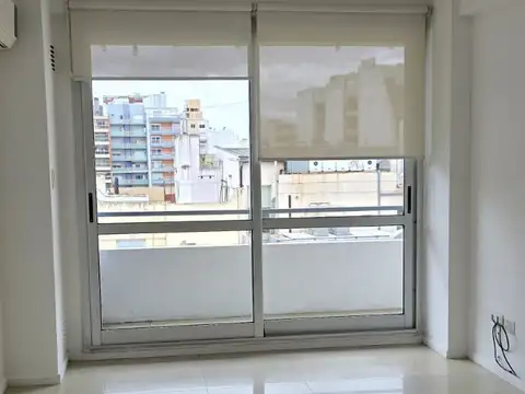 Avalos 2100, Piso 5