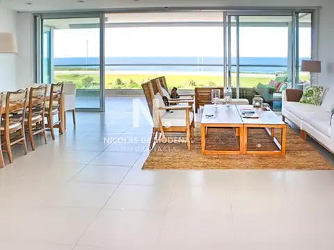 Departamento en Venta de 5 ambientes