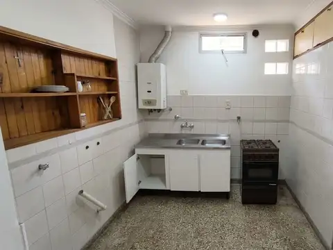 Casa 4 ambientes con 1 baño
