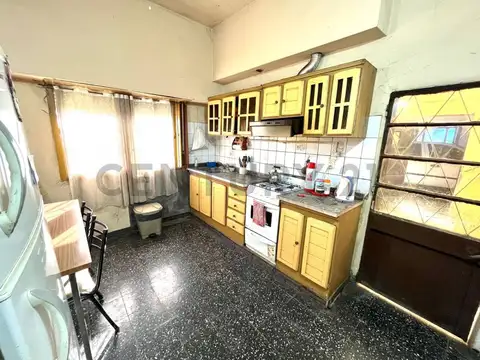 Casa en Venta en Castelar, USD 60.000