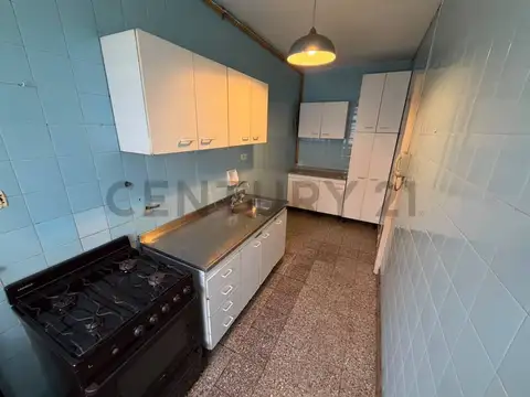 Venta Dpto. 2 Ambientes - Balvanera -