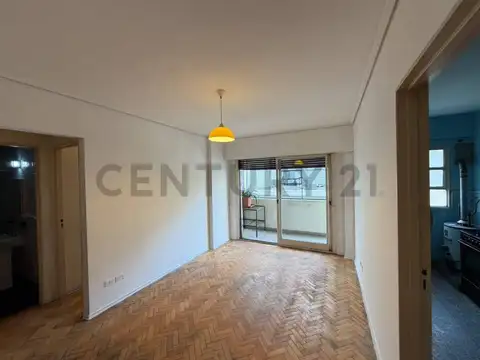 Venta Dpto. 2 Ambientes - Balvanera -