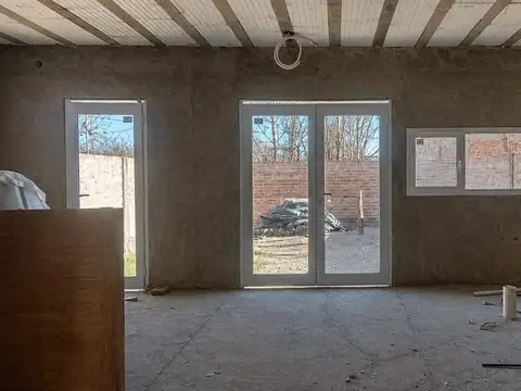 OPORTUNIDAD. CASA EN CONSTRUCCION VENTA