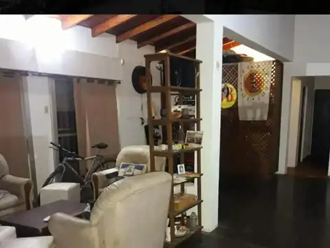 Casa en Venta en City Bell, USD 108.000