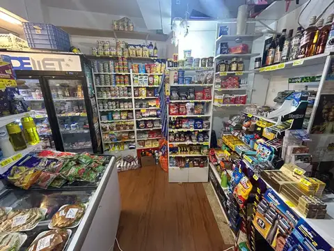 VENTA DE LOCAL COMERCIAL SOBRE AVENIDA, ATAHUALPA