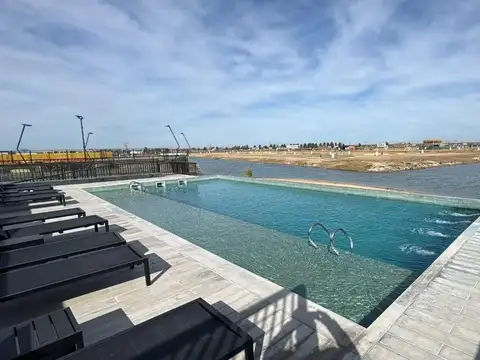 Terreno en Venta 32  mts Fondo