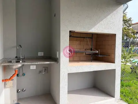 Departamento en Alquiler con 2 cocheras