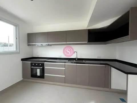 Departamento en Alquiler con 2 cocheras