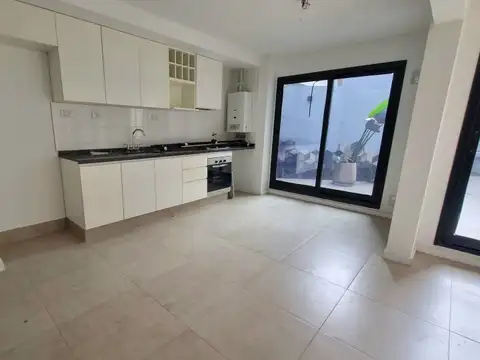 SALTA  1828 - DEPARTAMENTO 1 DORMITORIO - PATIO EXCLUSIVO