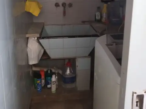 Depto Tipo Casa en Venta de 7 ambientes