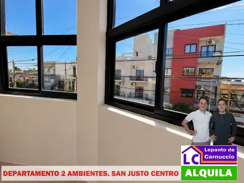 ACOGEDOR DEPARTAMENTO DE 2 AMBIENTES EN ALQUILER EN SAN JUSTO CENTRO. EN PRIMER PISO POR ESCALERA