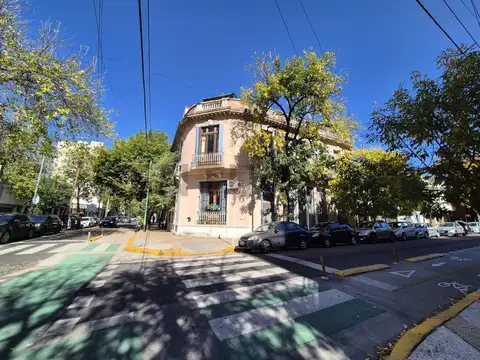 Méndez De Andes 2100, Piso 0