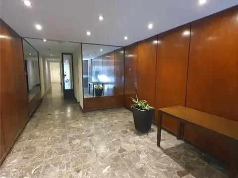 Cabello 3100, Piso 10