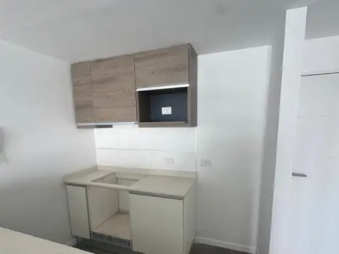 Departamento en Alquiler con 2 cocheras