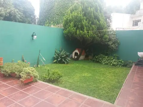 Oficina 3 ambientes en alquiler, uso profesional  Morón