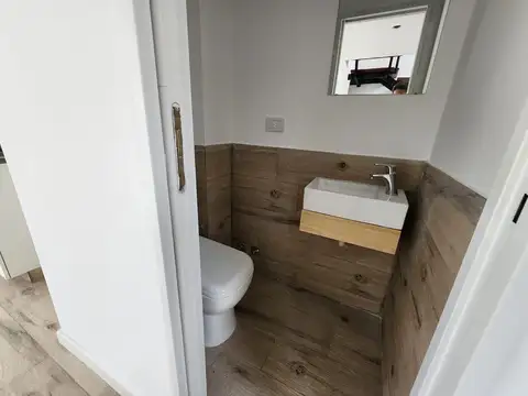 Depto Tipo Casa en Alquiler de 3 ambientes