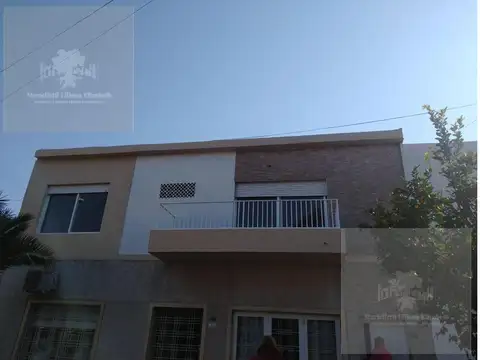 Departamento 4 ambientes con 3 baños