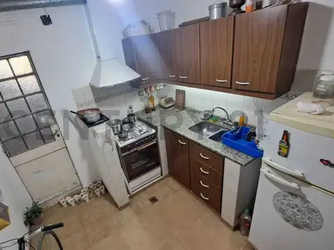 P Argentinas 4900, Piso 0