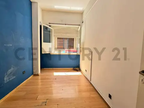 Bertres 300, Piso 0