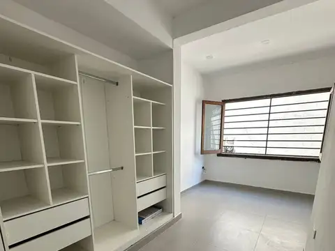 Depto Tipo Casa 3 ambientes con 1 baño