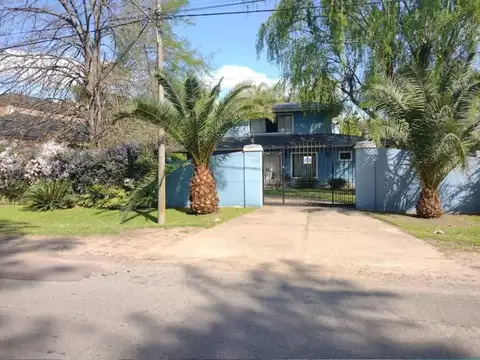 Casa de 3 Ambientes con Casa de Huéspedes en Venta en Escobar