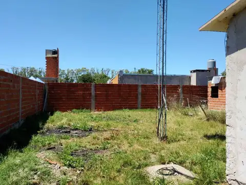 Venta de casa a terminar