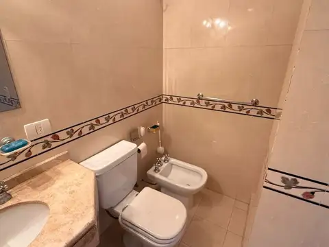 Departamento 3 ambientes con 2 baños