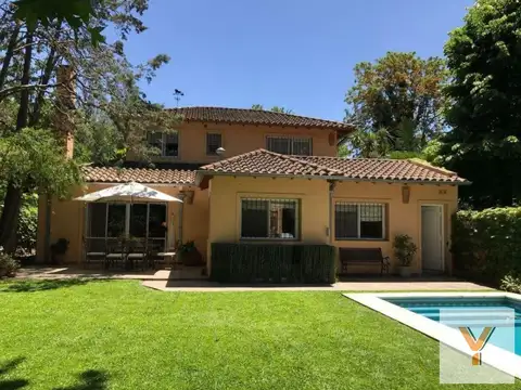 Casa VENTA 4 dormitorios -4 baños -590mts2 totales- Ranelagh