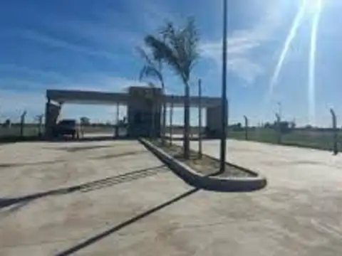 TERRENO EN VTA. NUEVOS AIRES BARRIO 4 LA ISLA