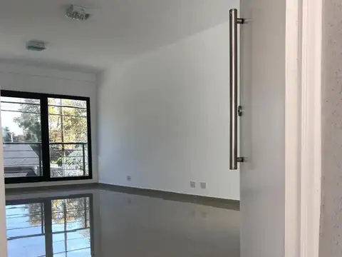 Intendente Nemesio Alvarez 500