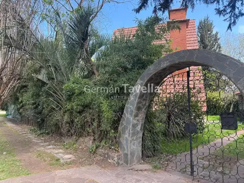 De Los Reseros 100