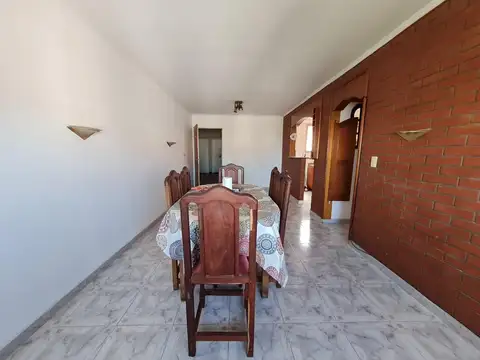España 200 , Piso 11