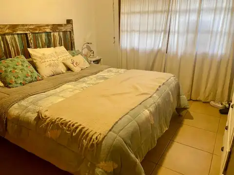 Depto Tipo Casa 5 ambientes con 2 baños