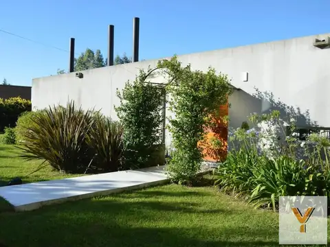 Casa en Venta en General Belgrano, USD 350.000