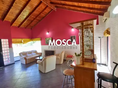 Casa en Venta al Oeste