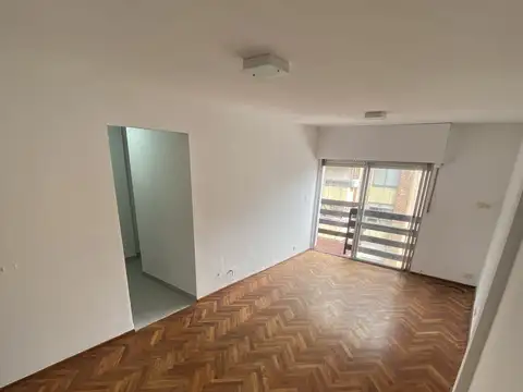 Zeballos 600, Piso 07