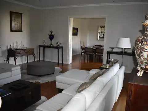 Departamento en Alquiler de 4 ambientes