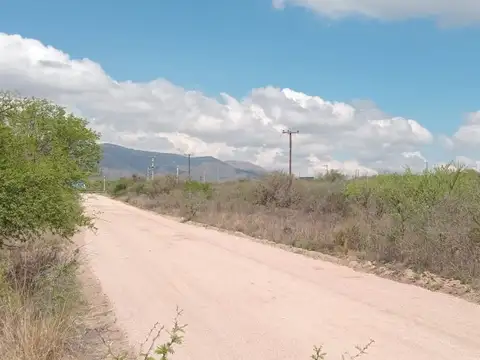 VENTA TERRENO C/ ESRITURA 2.500M CAP DEL MONTE CBA