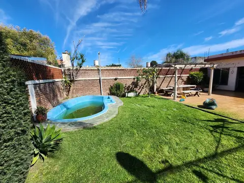 Casa en Alquiler de 4 dormitorios