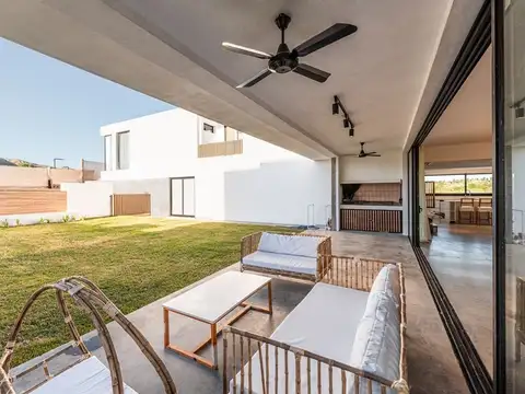 Casa - Venta - Argentina, Juana Koslay