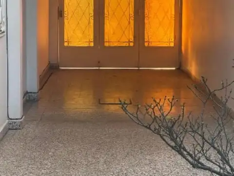 Casa en Venta en Haedo, USD 118.000