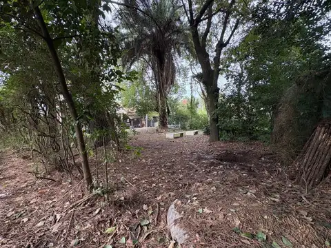 Terreno en Venta en Barrio Parque Leloir, USD 145.000