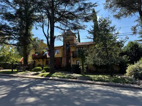 VENTA POSADA VILLA GENERAL BELGRANO CENTRO PILETA CLIMATIZADA