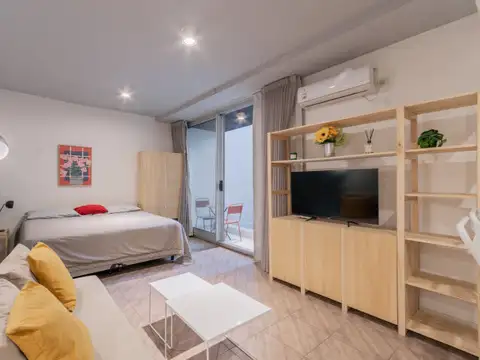 José Antonio Cabrera 4100, Piso 1
