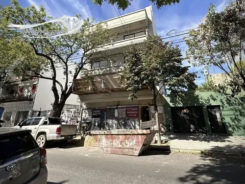 Manuel Pedraza al 6100