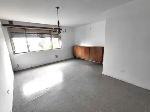 VENTA SEMIPISO 3 AMB 57 M2 LUMINOSO BARRIO NAGERA