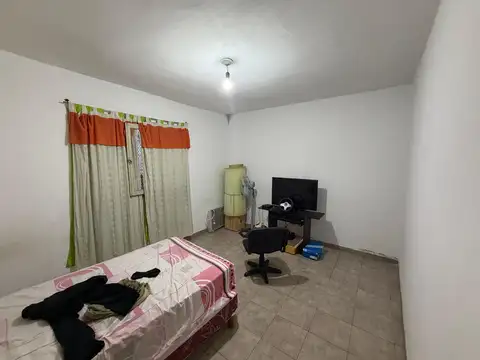 Casa en Venta en Alto Alberdi, USD 49.999