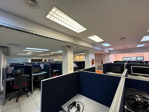 EXCELENTE OFICINA EN ALQUILER - 540 M2